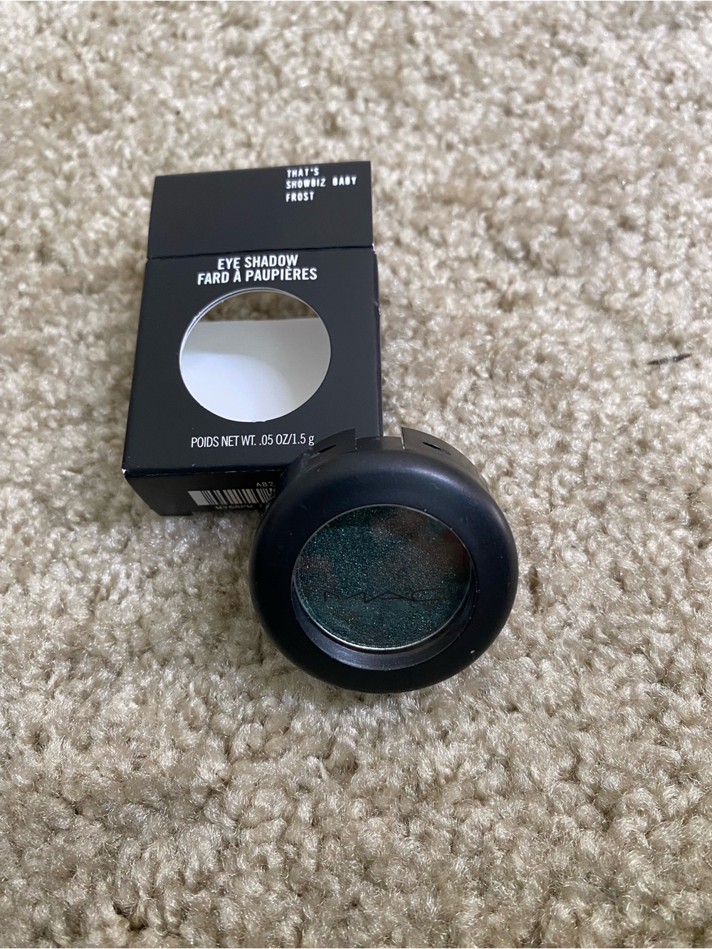MAC Eyeshadow Compact — Black Packaging
